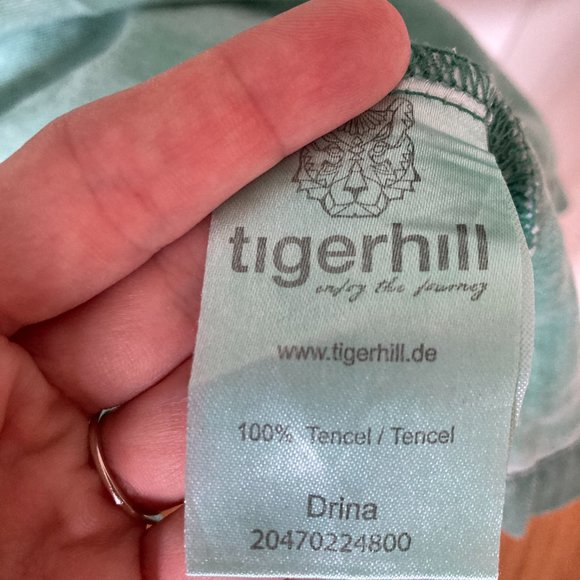 Green dress - Picture 4 of 4